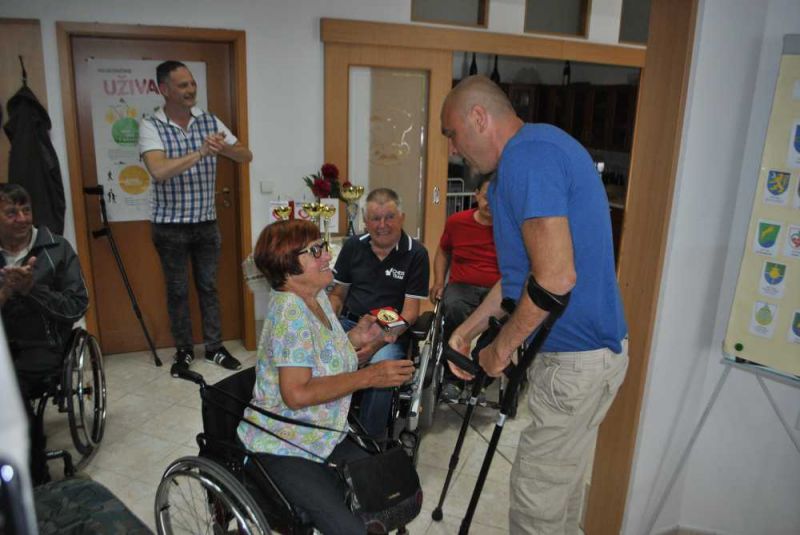 Klikni za ogled večje slike