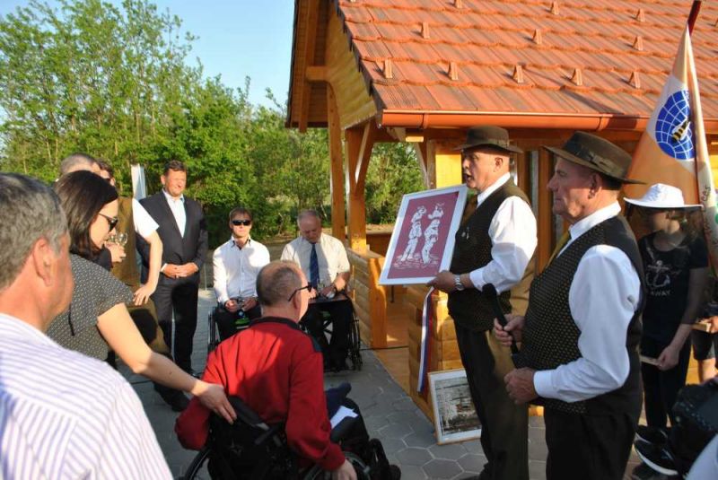 Klikni za ogled večje slike